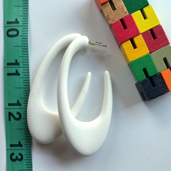 Geometric Dangle Earrings - Picture 3 of 5